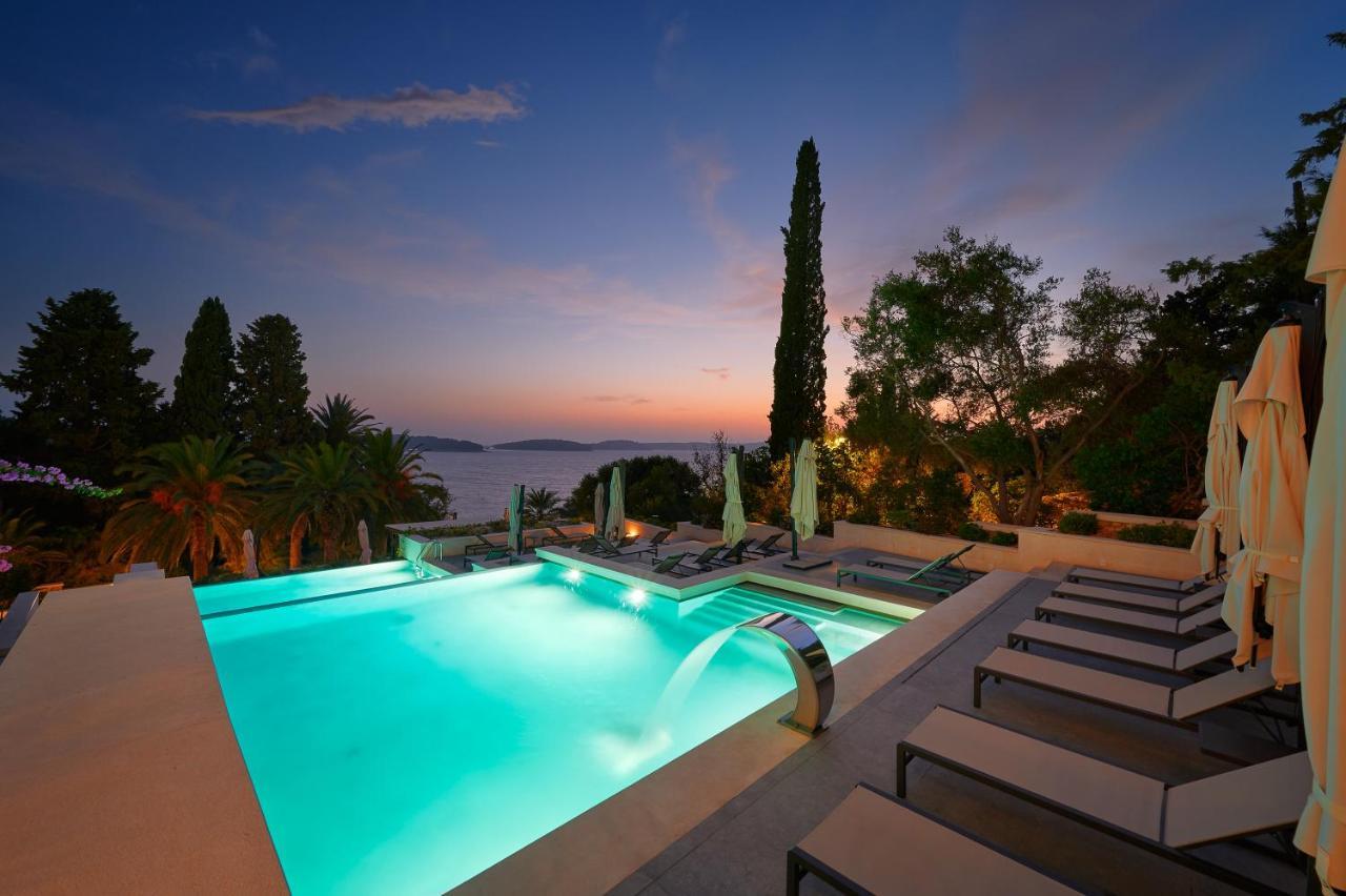 Hotel Moeesy, Blue & Green Oasis ฮวาร์ ภายนอก รูปภาพ