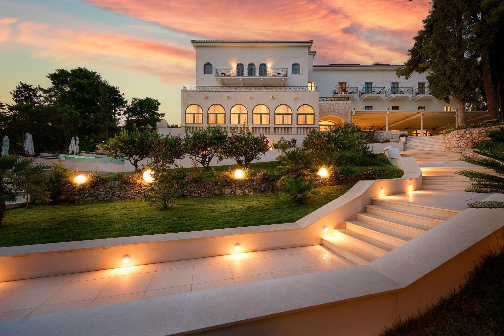Hotel Moeesy, Blue & Green Oasis ฮวาร์ ภายนอก รูปภาพ